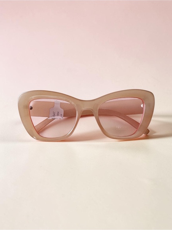 Free People Accessories - Free People Laguna Butterfly Sunglasses in Pink | NWT